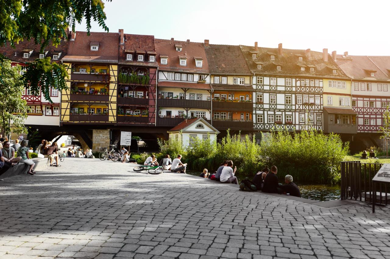 Erfurt meets behind the Merchants' Bridge